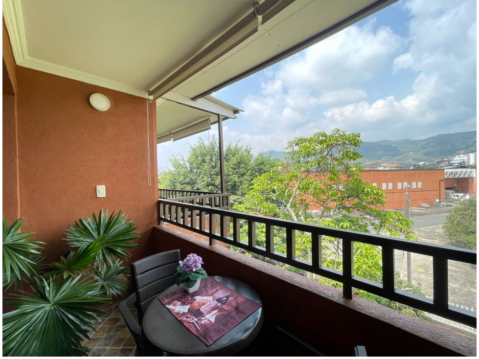 Apartamento en venta en La flora, Cali