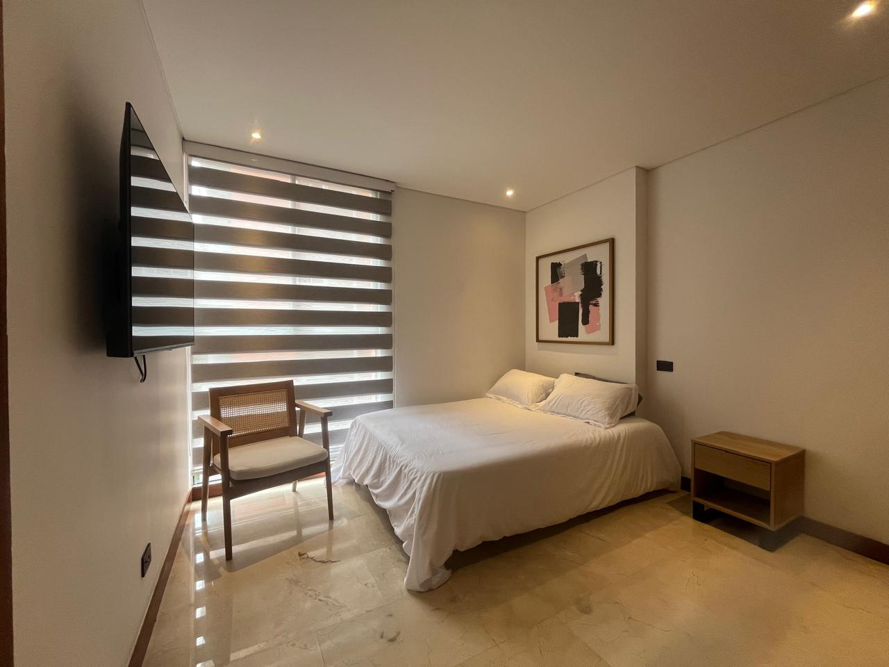 Apartamento en arriendo en El Poblado, Medellín · foto 12 de 19