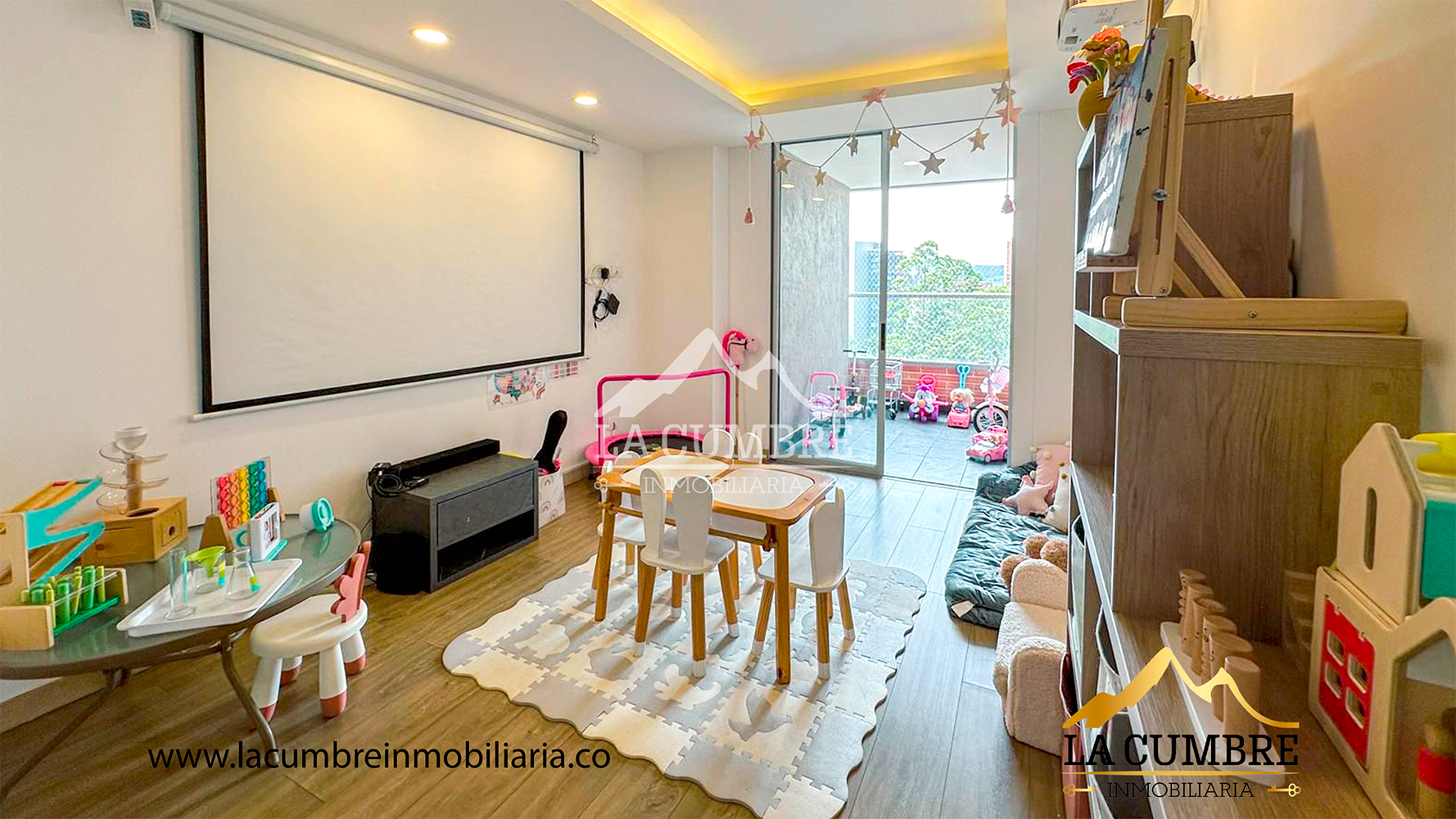 Apartamento en arriendo en El Tesoro, Medellín · foto 17 de 18