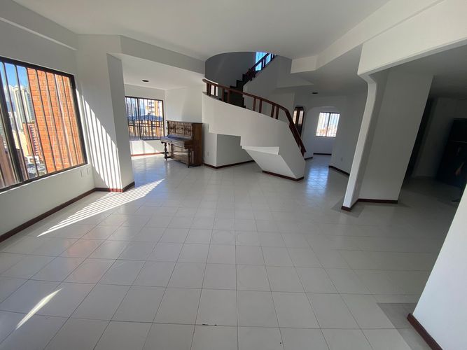 Apartamento de 3 alcobas en venta en Cabecera Del Llano, Bucaramanga, 170 m² · foto 16 de 24