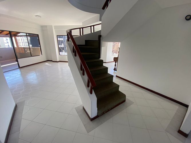 Apartamento de 3 alcobas en venta en Cabecera Del Llano, Bucaramanga, 170 m² · foto 19 de 24
