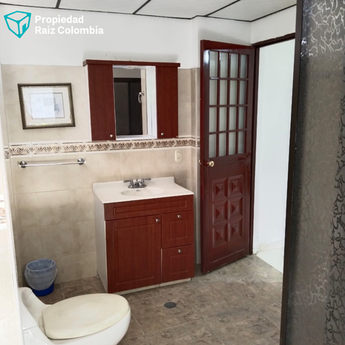 Casa de 6 alcobas en venta en Belen, Ibagué, 392 m² · foto 16 de 24