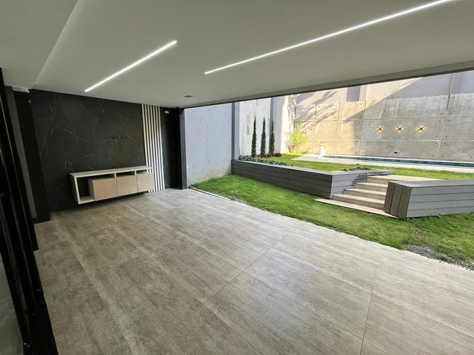 Casa de 5 alcobas en venta en Santa Teresita, Cali, 550 m² · foto 4 de 20