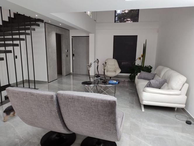 Casa de 5 alcobas en venta en Santa Teresita, Cali, 550 m² · foto 19 de 20
