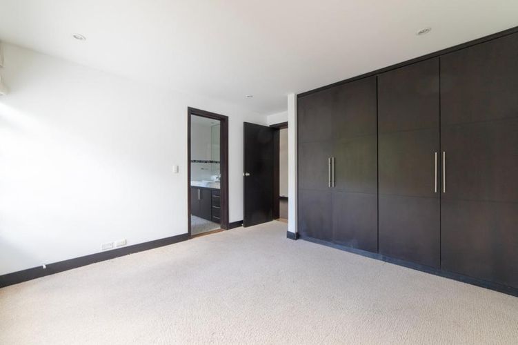 Casa en venta en Los Rosales, Bogotá · foto 8 de 20