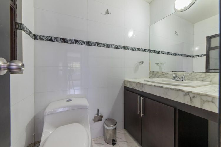 Casa en venta en Los Rosales, Bogotá · foto 12 de 20