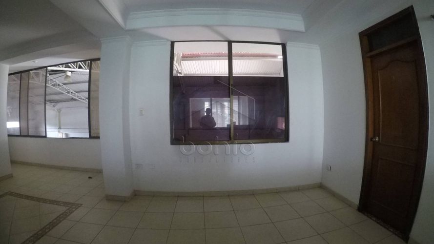 Bodega en arriendo en Colon, Montería, 700 m² · foto 9 de 13