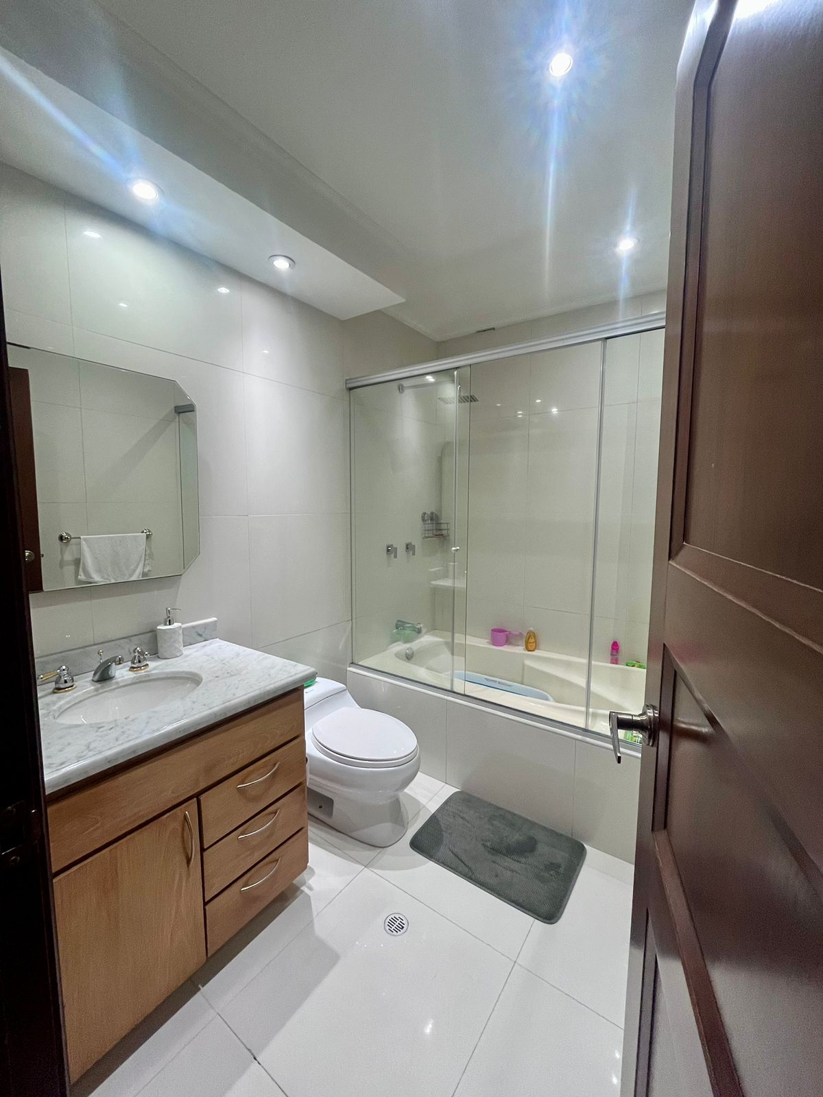 Apartamento en venta en Santa Barbara, Bogotá · foto 23 de 24