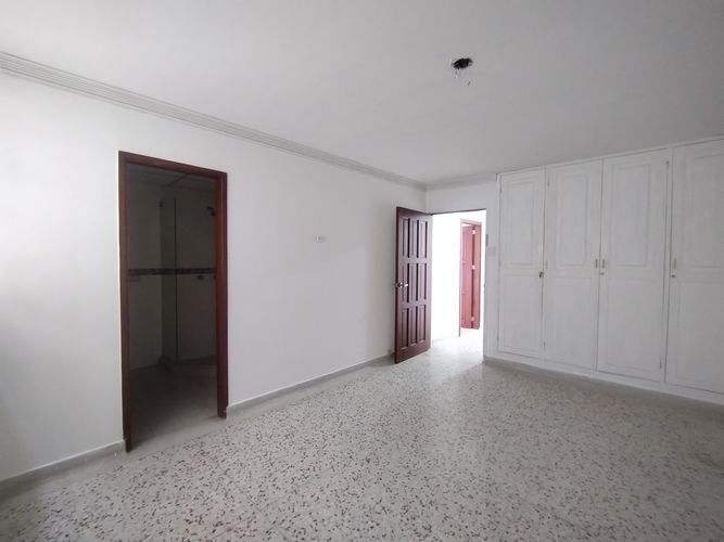 Apartamento de 4 alcobas en venta en El Castillo, Barranquilla, 195 m² · foto 15 de 23