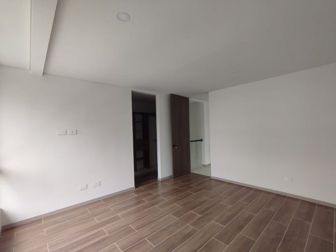 Casa de 3 alcobas en arriendo en Campestre A, Dosquebradas, 125 m² · foto 8 de 14
