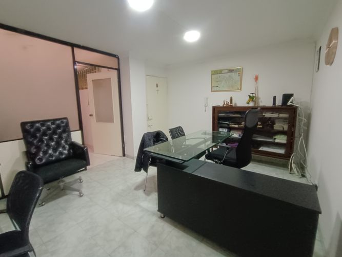 Apartamento de 1 alcoba en venta en Quinta Camacho, Bogotá, 77 m² · foto 2 de 9
