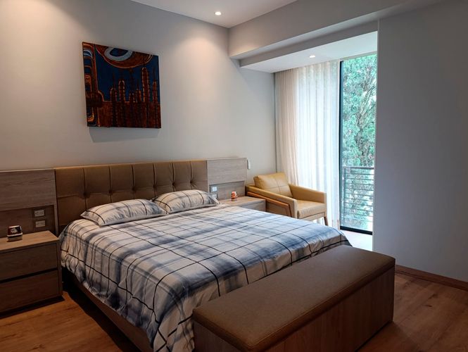 Casa de 4 alcobas en venta en El Poblado, Medellín, 458 m² · foto 19 de 20