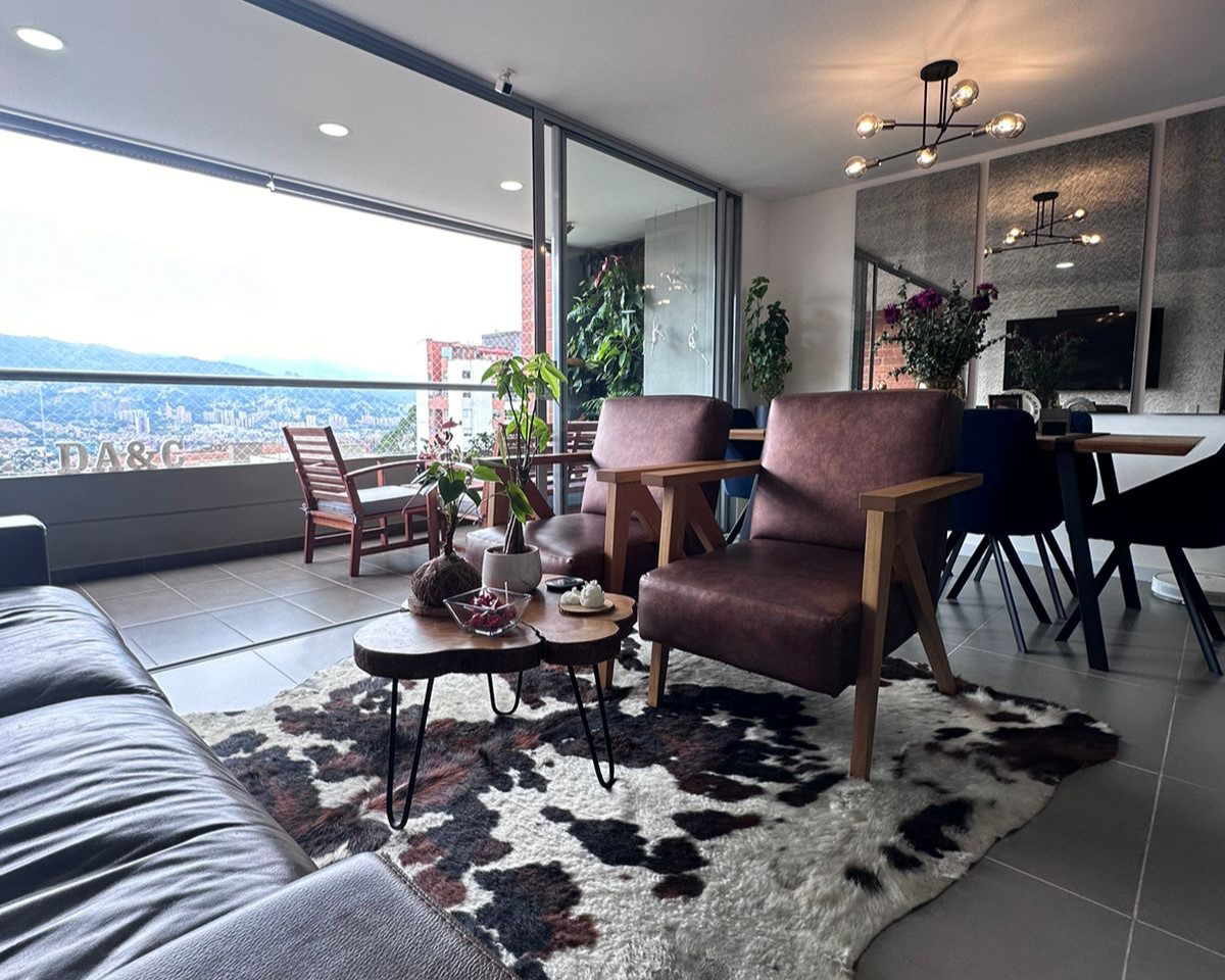 Apartamento en venta en Cumbres, Envigado · foto 4 de 18