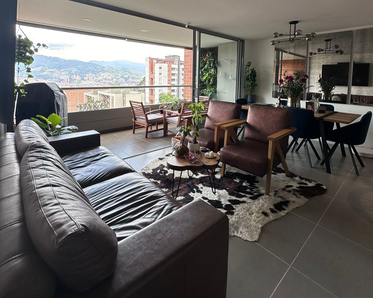 Apartamento en venta en Cumbres, Envigado · foto 5 de 18