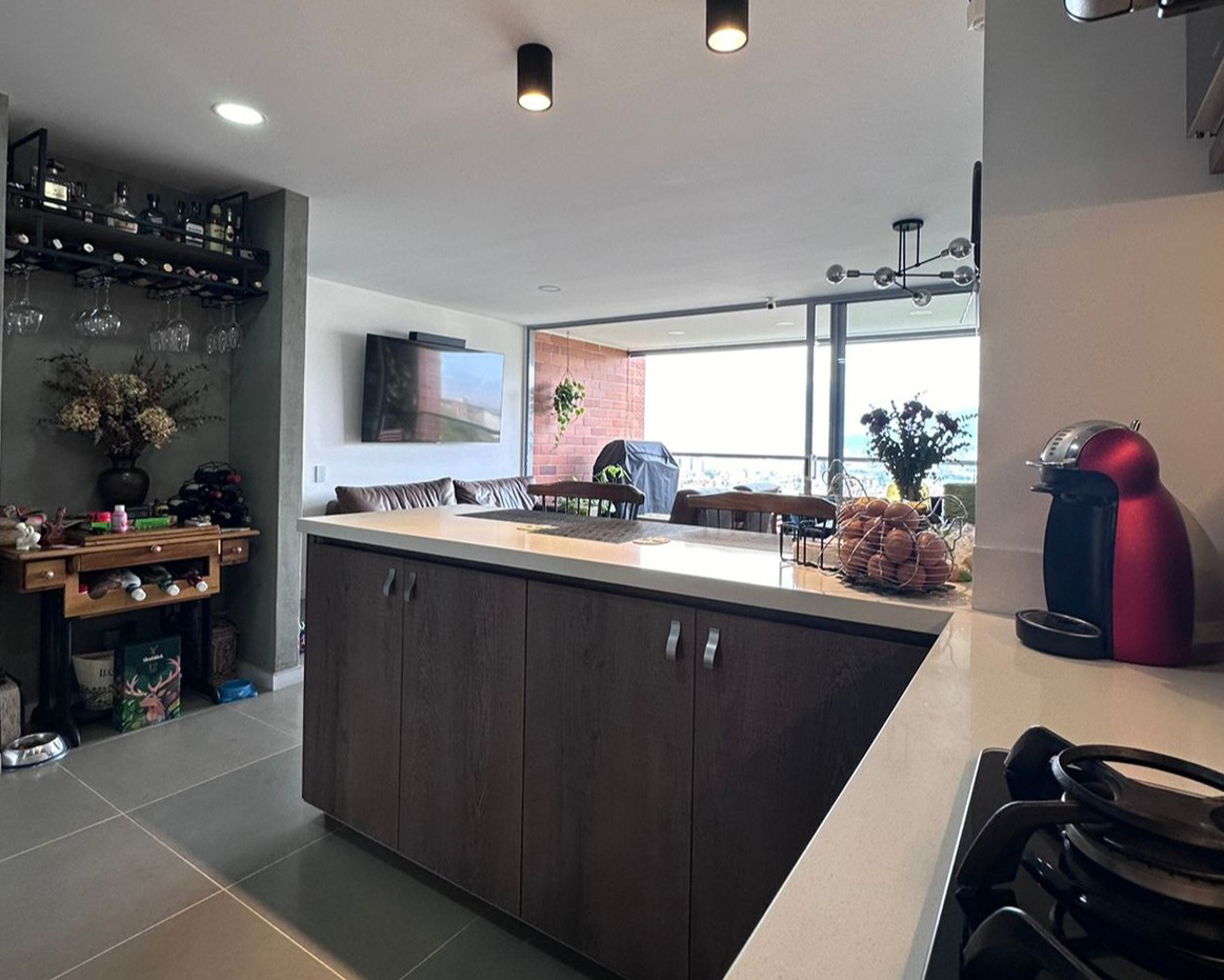 Apartamento en venta en Cumbres, Envigado · foto 8 de 18