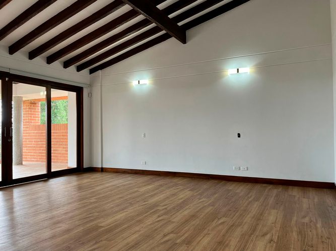 Casa de 5 alcobas en venta en Los Salados, El Retiro, 770 m² · foto 8 de 16