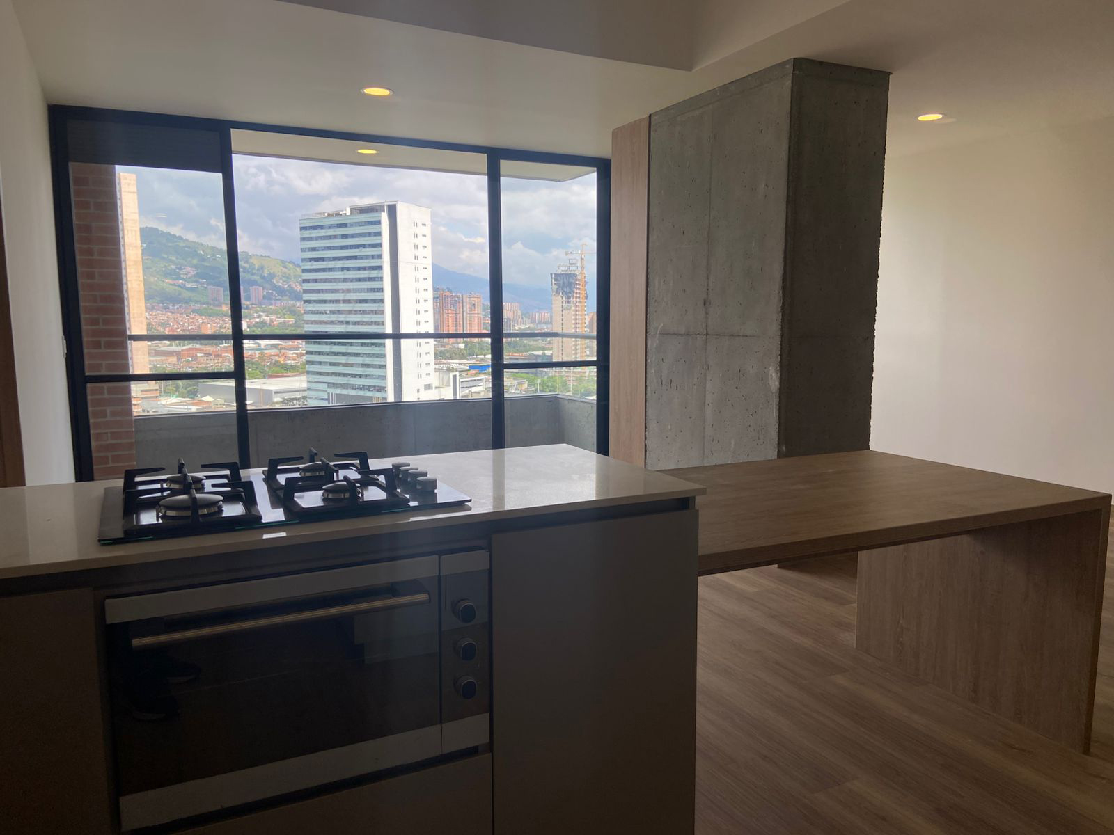 Apartamento en venta en Loma Del Barro, Envigado · foto 6 de 17