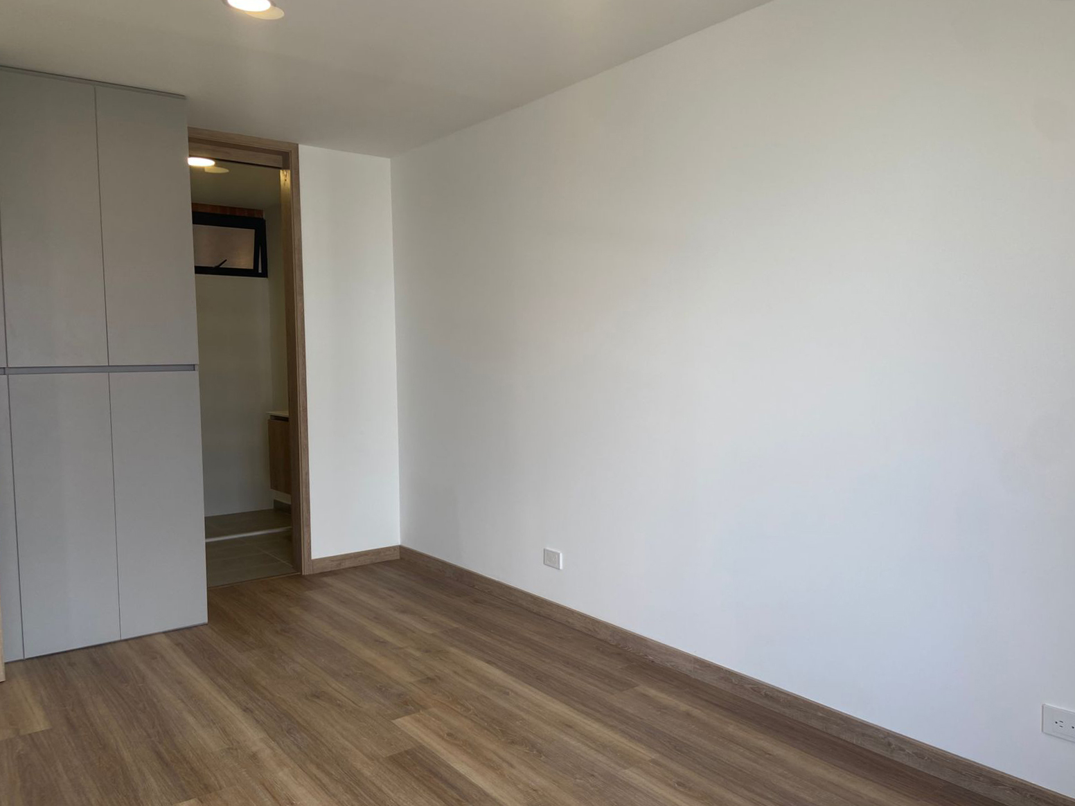 Apartamento en venta en Loma Del Barro, Envigado · foto 12 de 17