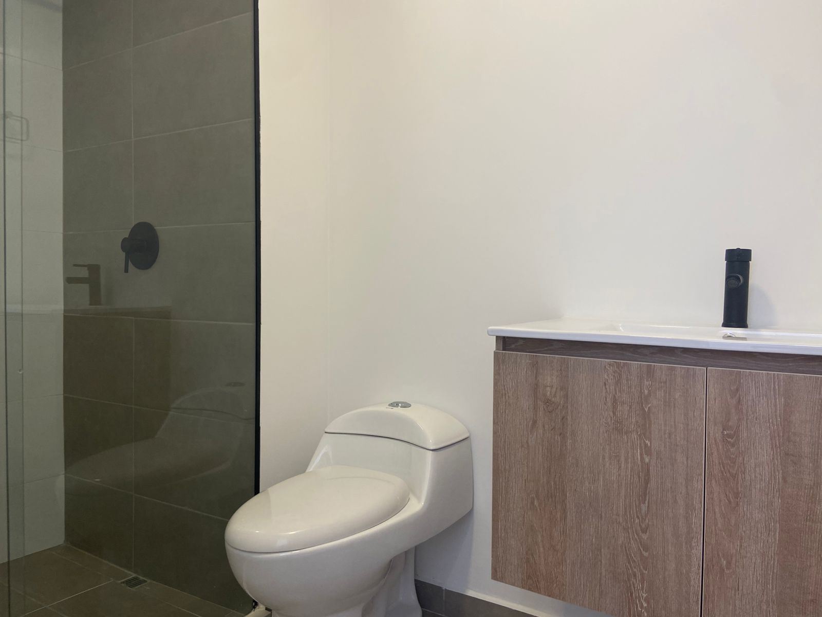 Apartamento en venta en Loma Del Barro, Envigado · foto 15 de 18