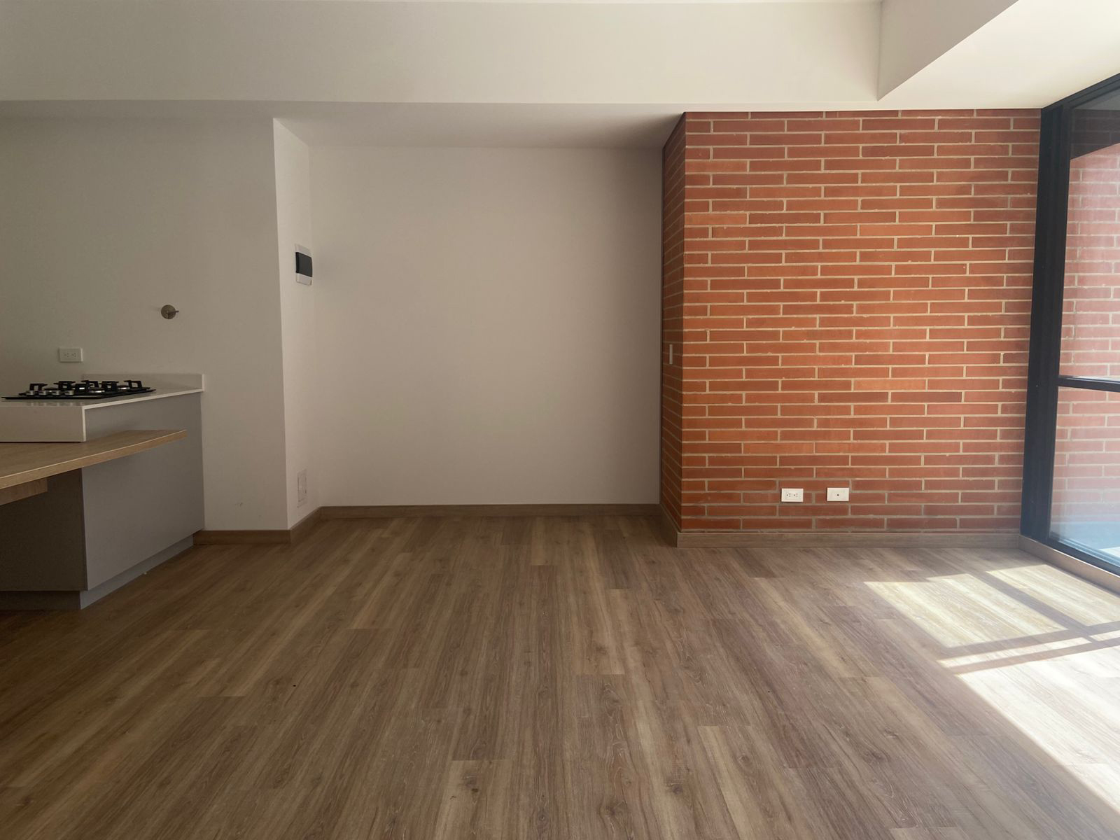 Apartamento en venta en Loma Del Barro, Envigado · foto 3 de 18