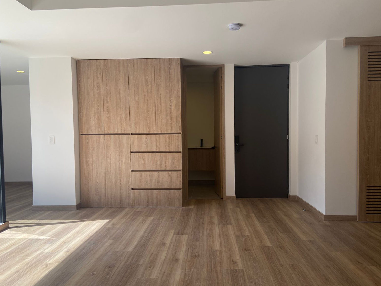 Apartamento en venta en Loma Del Barro, Envigado · foto 4 de 18