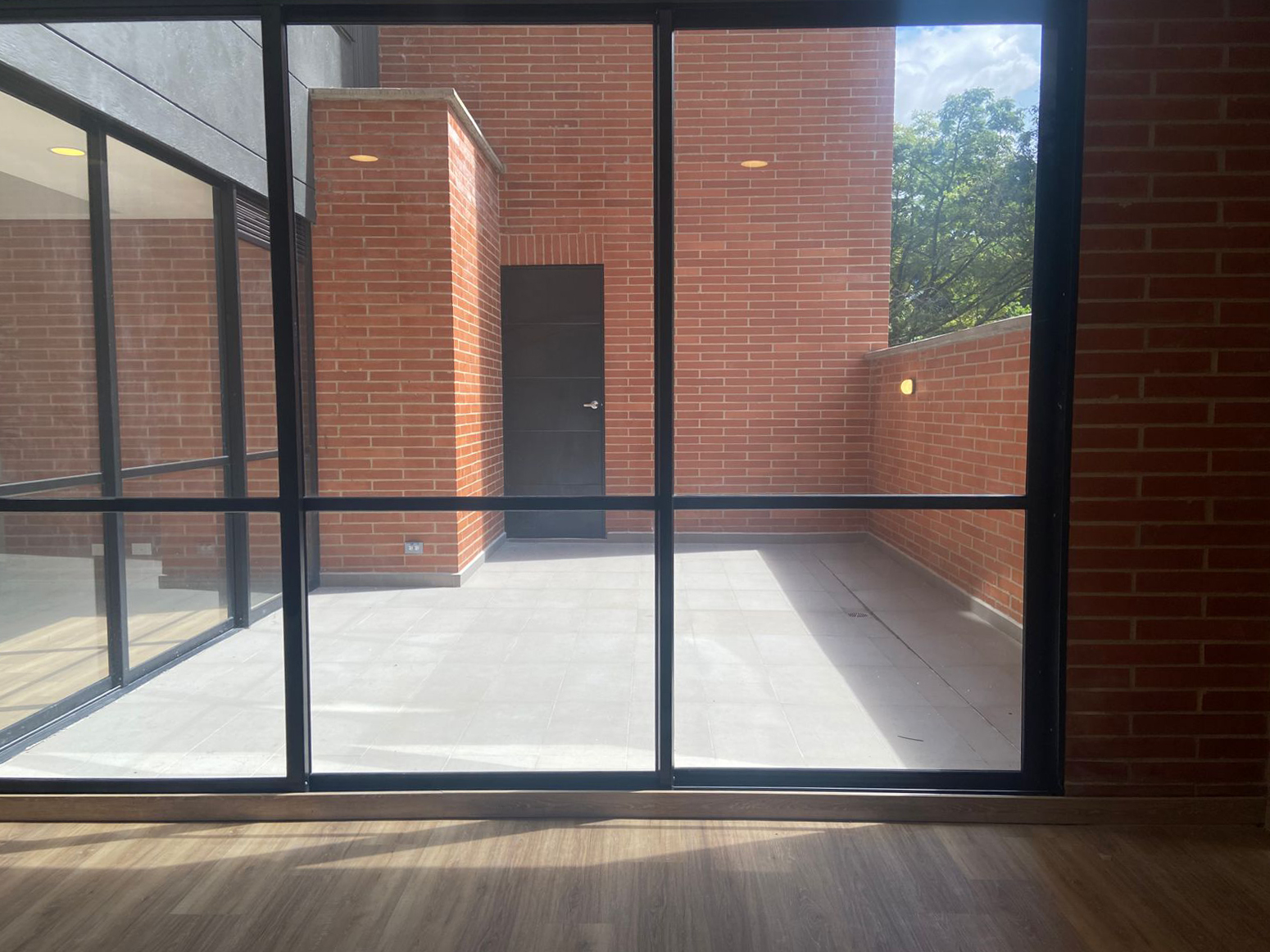 Apartamento en venta en Loma Del Barro, Envigado · foto 17 de 18