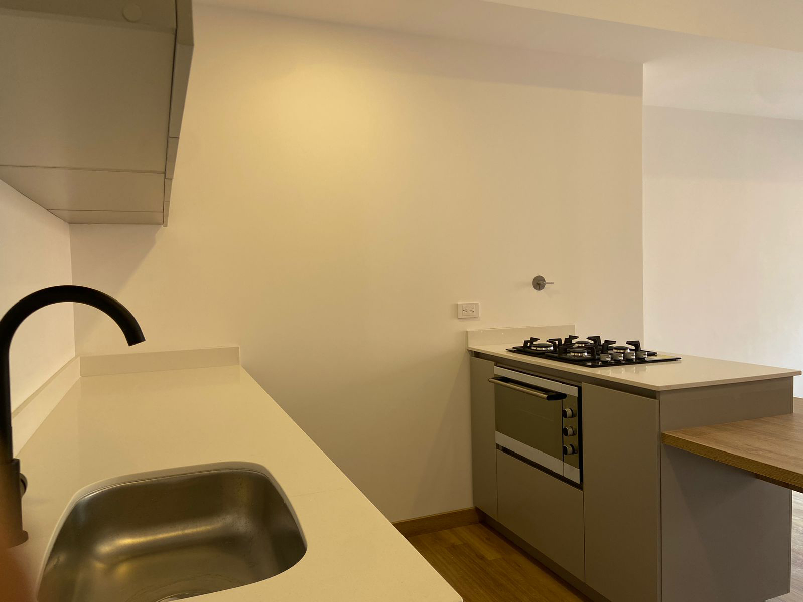Apartamento en venta en Loma Del Barro, Envigado · foto 6 de 13