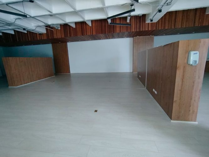 Local en arriendo en El Poblado, Medellín, 254 m² · foto 9 de 14