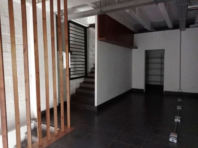 Bodega en arriendo en Santa Cruz, Envigado, 404 m² · foto 6 de 19
