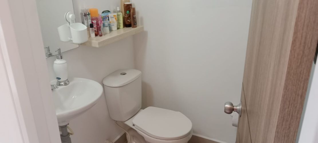Apartamento de 2 alcobas en venta en Las Palmas, Ricaurte, 58 m² · foto 17 de 20