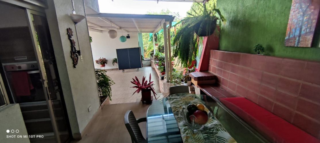 Casa de 5 alcobas en venta en La Luisa, Cali, 330 m² · foto 7 de 24