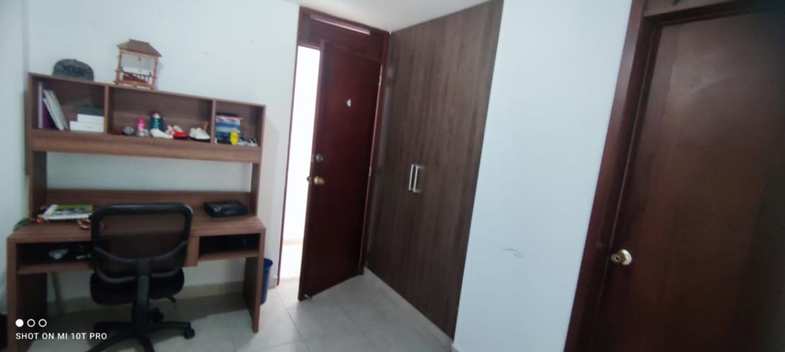 Casa de 5 alcobas en venta en La Luisa, Cali, 330 m² · foto 24 de 24