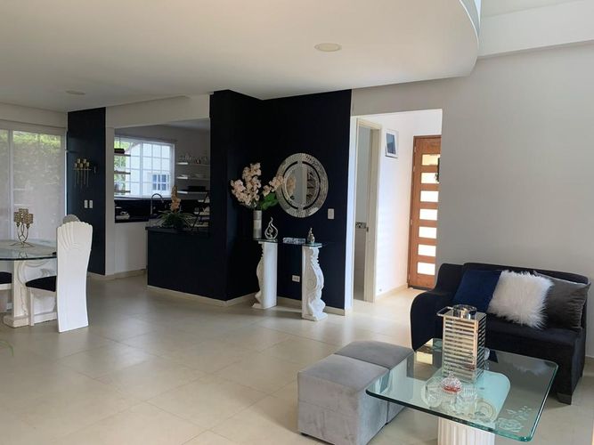 Casa de 4 alcobas en venta en La Morada, Jamundí, 300 m² · foto 4 de 24