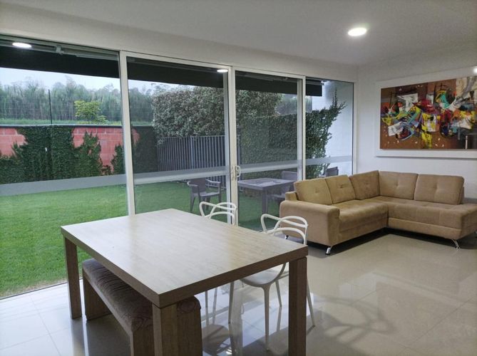 Casa de 3 alcobas en venta en Ub. La Union, Jamundí, 225 m² · foto 2 de 6