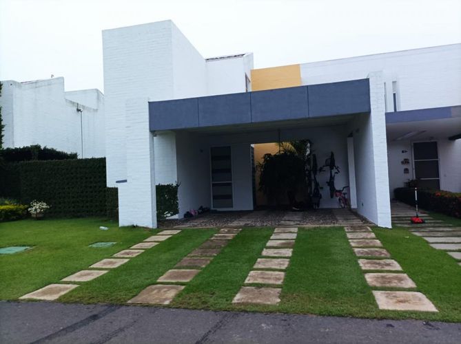 Casa de 3 alcobas en venta en Ub. La Union, Jamundí, 225 m² · foto 6 de 6