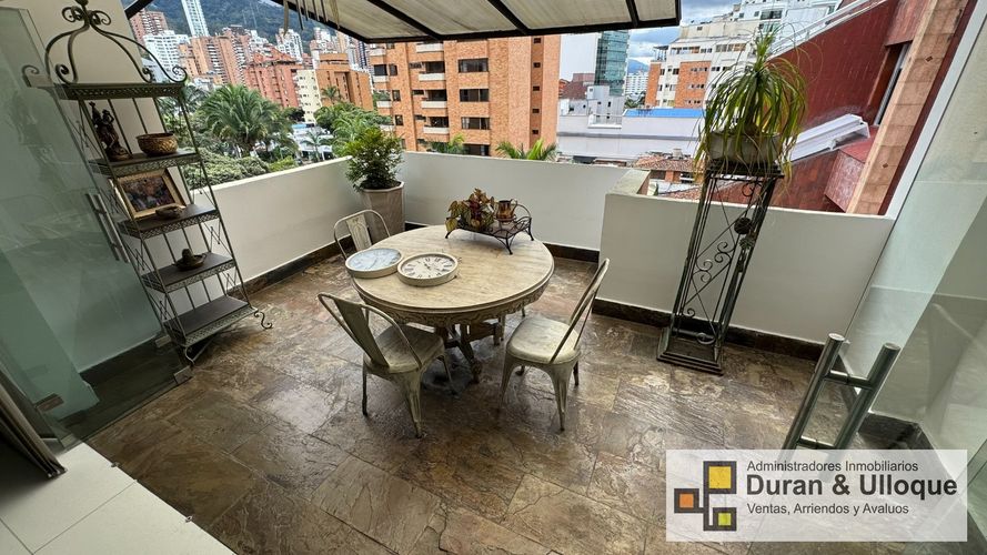 Apartamento de 3 alcobas en venta en Sotomayor, Bucaramanga, 348 m² · foto 2 de 24