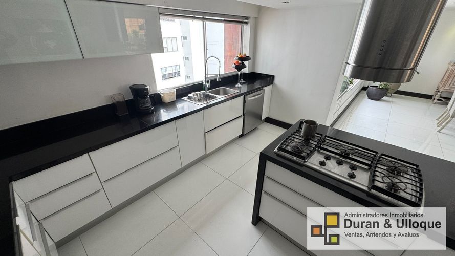 Apartamento de 3 alcobas en venta en Sotomayor, Bucaramanga, 348 m² · foto 4 de 24