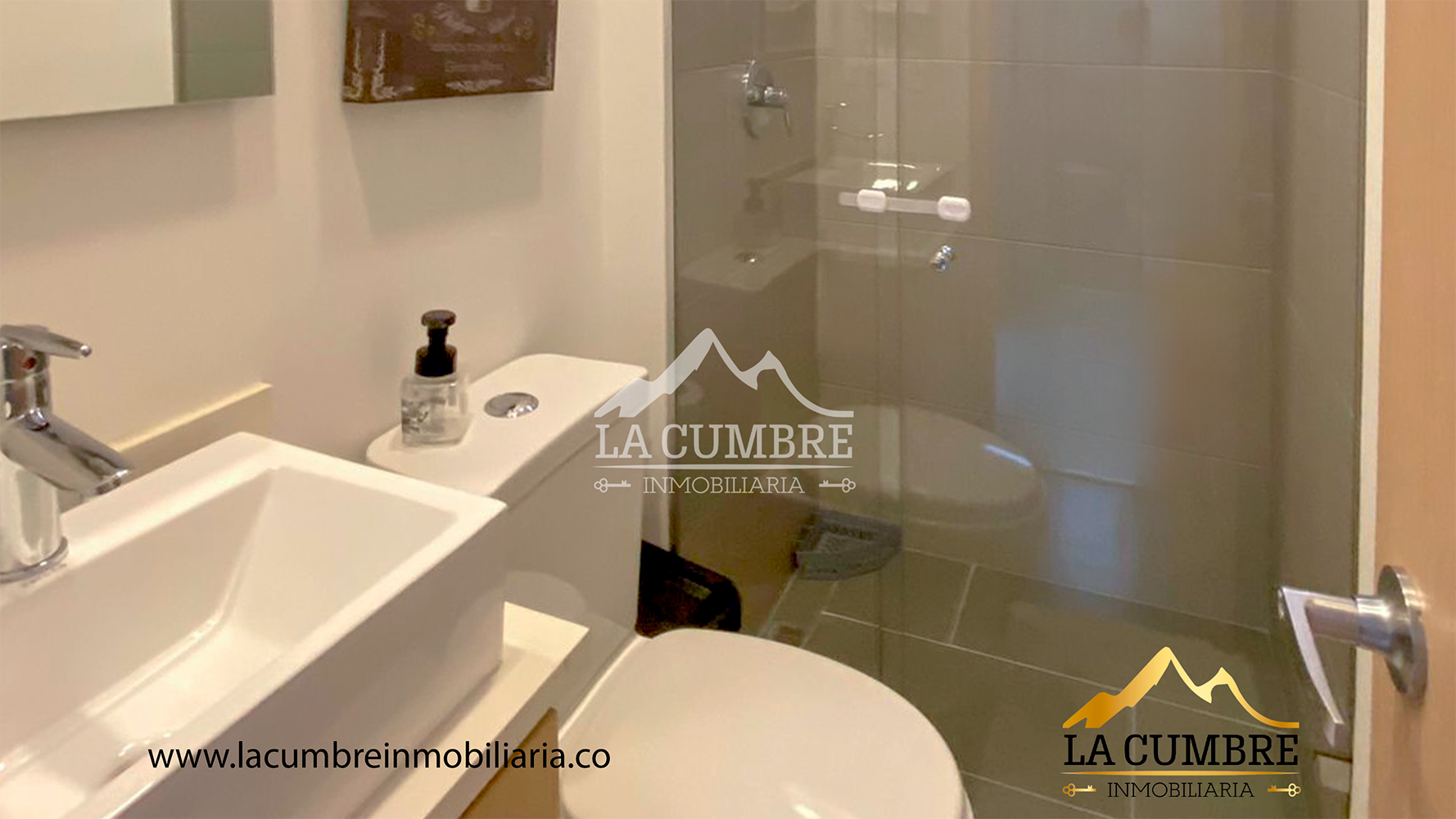 Casa en arriendo en Loma El Atravesado, Envigado · foto 11 de 15