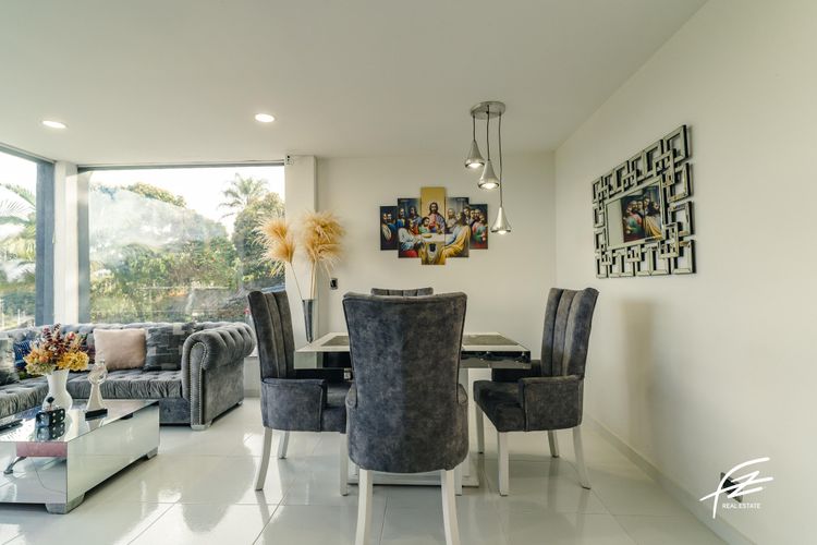 Casa de 4 alcobas en venta en Guarne, 250 m² · foto 6 de 16