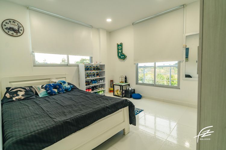 Casa de 4 alcobas en venta en Guarne, 250 m² · foto 11 de 16