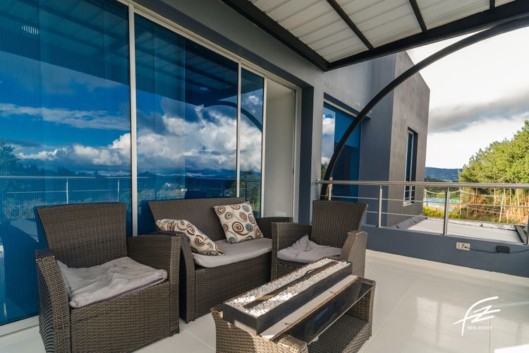 Casa de 4 alcobas en venta en Guarne, 250 m² · foto 14 de 16