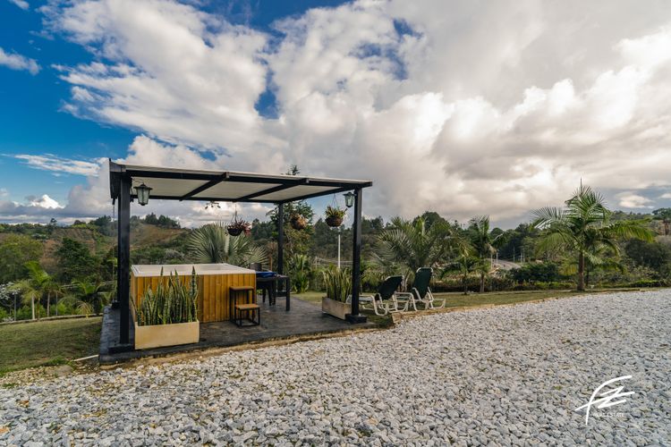 Casa de 4 alcobas en venta en Guarne, 250 m² · foto 15 de 16