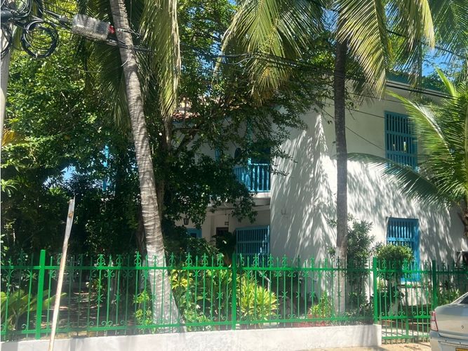 Casa de 5 alcobas en venta en Manga, Cartagena, 320 m² · foto 2 de 17