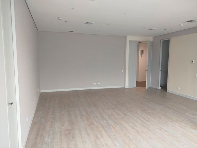 Local en arriendo en El Poblado, Medellín, 81 m² · foto 12 de 14