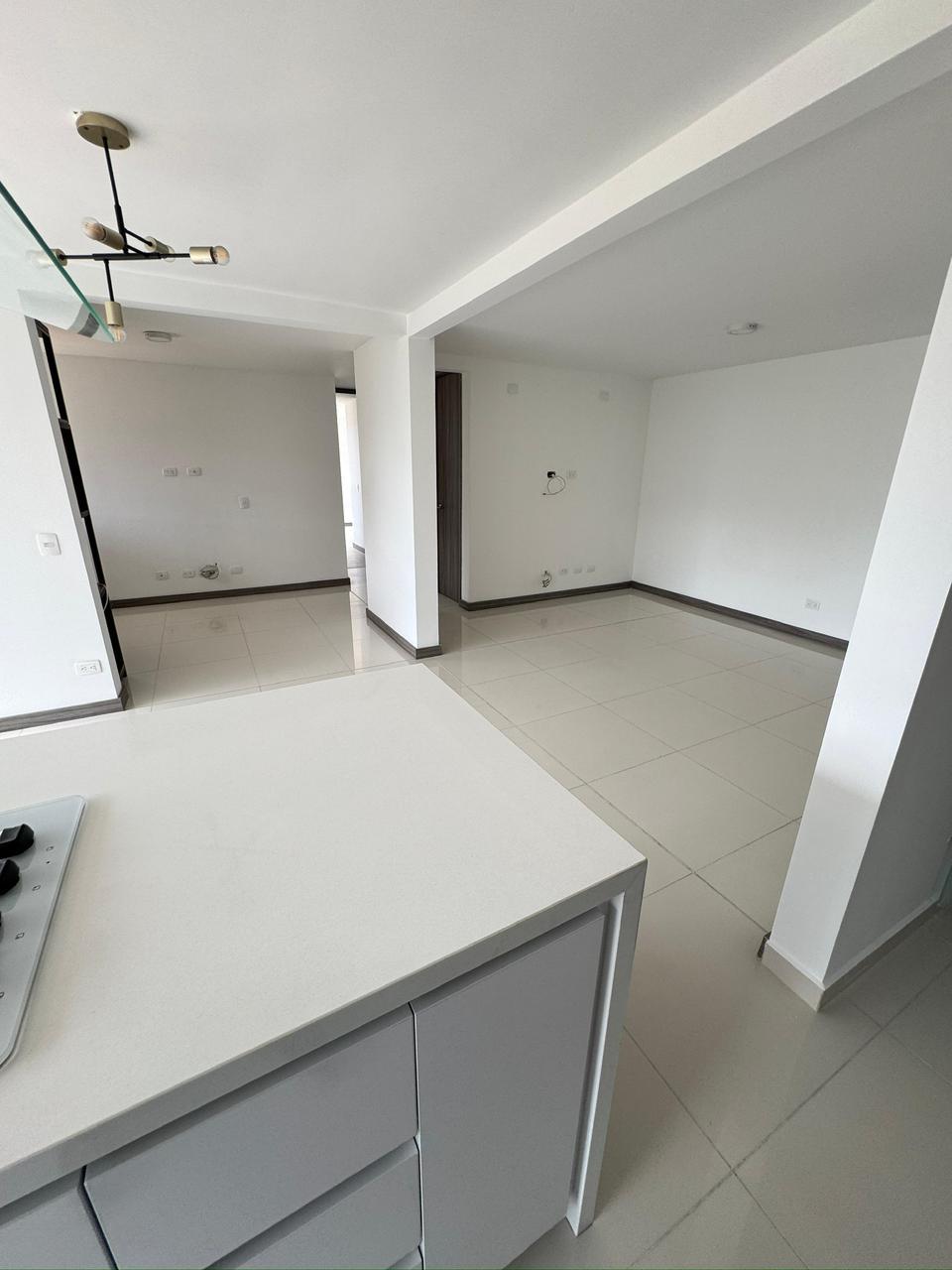Apartamento en venta en Suramerica, Itagüí · foto 6 de 24