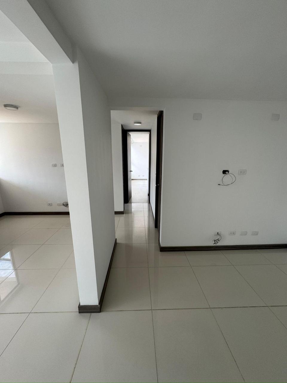 Apartamento en venta en Suramerica, Itagüí · foto 10 de 24
