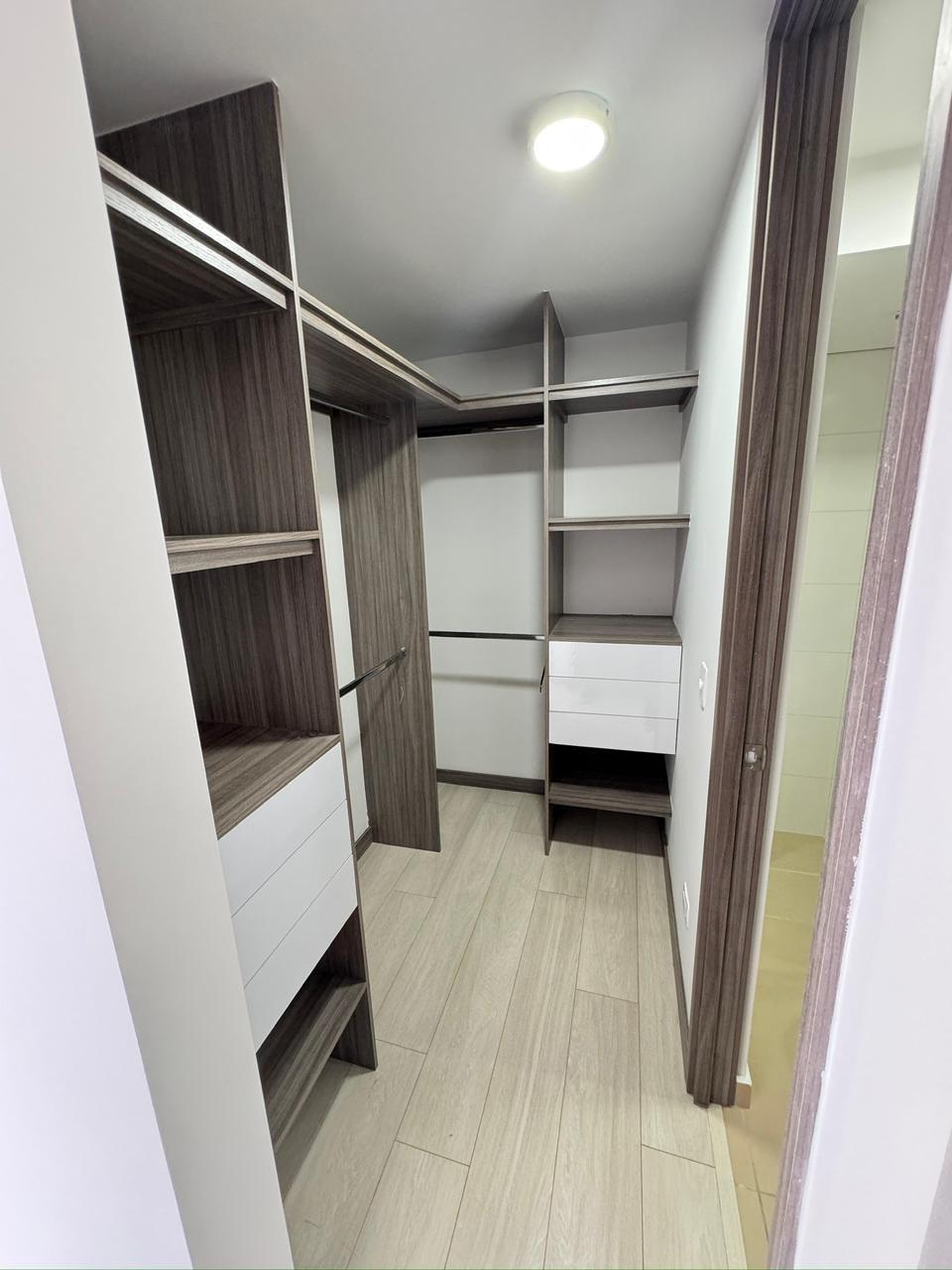 Apartamento en venta en Suramerica, Itagüí · foto 14 de 24