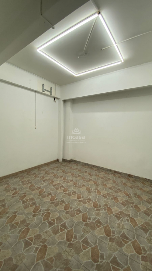 Edificio en arriendo en Seminario, Cali, 988 m² · foto 22 de 24