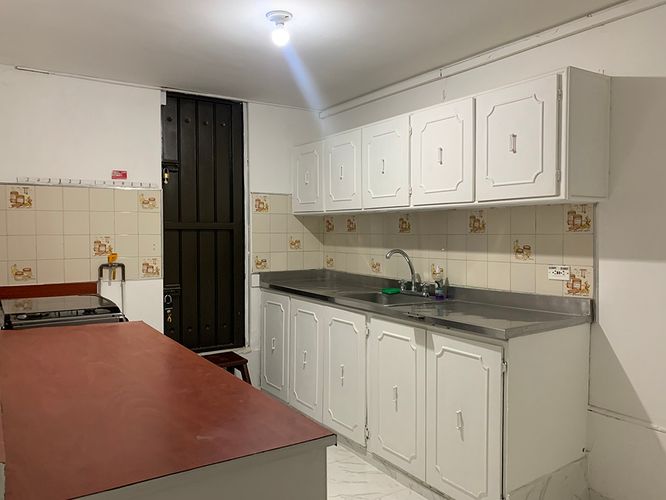 Oficina en arriendo en Patio Bonito, Medellín, 300 m² · foto 15 de 17