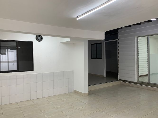 Oficina en arriendo en Patio Bonito, Medellín, 300 m² · foto 12 de 17